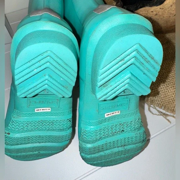Rare Tiffany Blue Hunter Boots Size 4 boys 5 girls - Picture 11 of 13